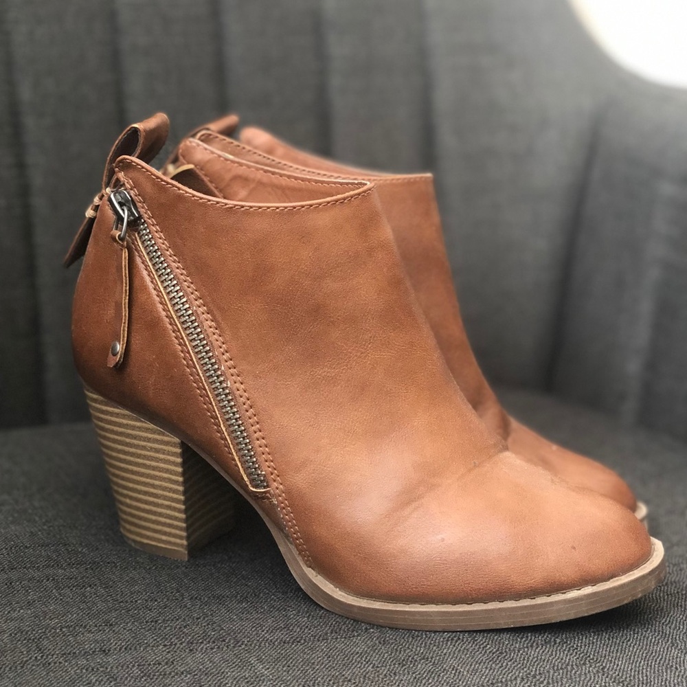 American Eagle Ankle Boots